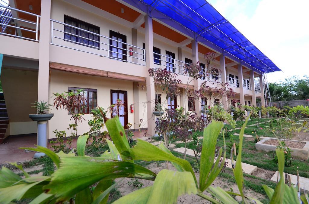 Michelle Pension Puerto Princesa Esterno foto