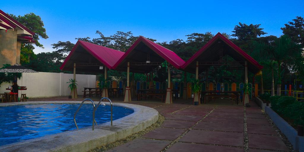 Michelle Pension Puerto Princesa Esterno foto